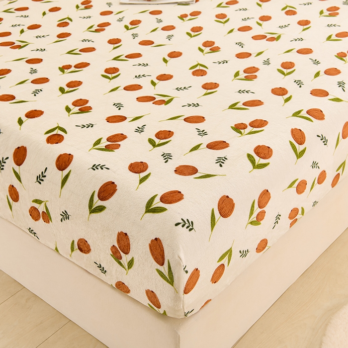 91家纺网 家纺一手货源 找家纺 圣靓家纺 2025新款加厚牛奶绒床笠 最美伊人