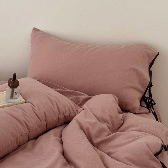 91家纺网 家纺一手货源 找家纺 FORTWO家纺原创设计（FOR TWO家纺） 2025新款双层纱撞色包边蝴蝶结款四件套-海盐 海盐-红茶