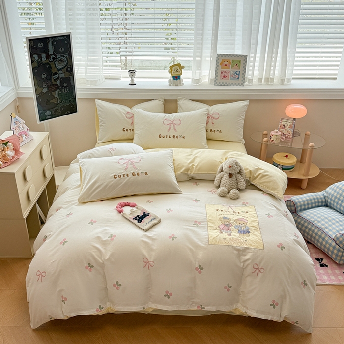 91家纺网 家纺一手货源 找家纺 慕尚家纺 2025新款全棉印花毛巾绣工艺款四件套 小熊派对