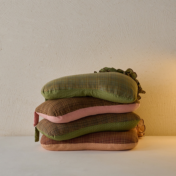 91家纺网 家纺一手货源 找家纺 （总）明星枕业 2025新款纯棉儿童卡通小狮子荞麦壳枕学生枕芯便携办公室沙发午睡枕枕头