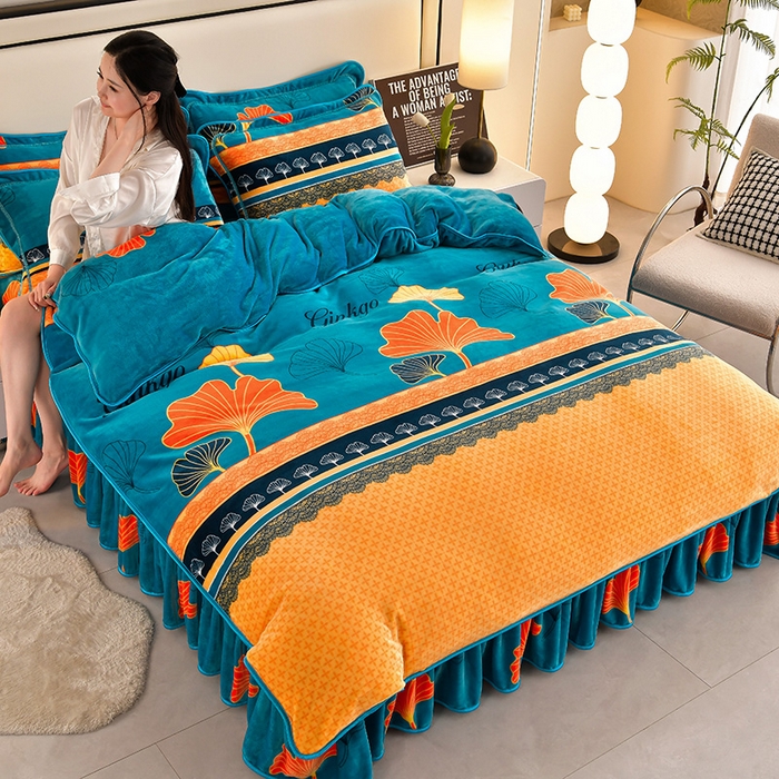 91家纺网 家纺一手货源 找家纺 （总） 妮恒美 2025新款牛奶绒印花床裙款四件套法莱绒四件套珊瑚金貂绒四件套