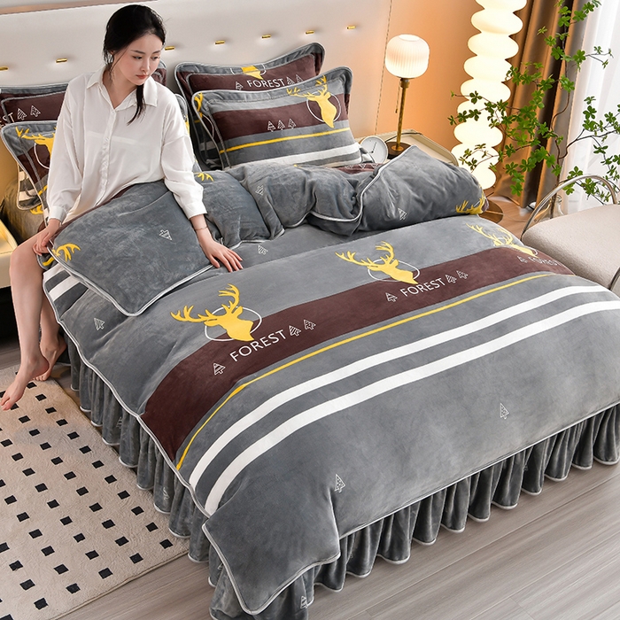 91家纺网 家纺一手货源 找家纺 （总） 妮恒美 2025新款牛奶绒印花床裙款四件套法莱绒四件套珊瑚金貂绒四件套