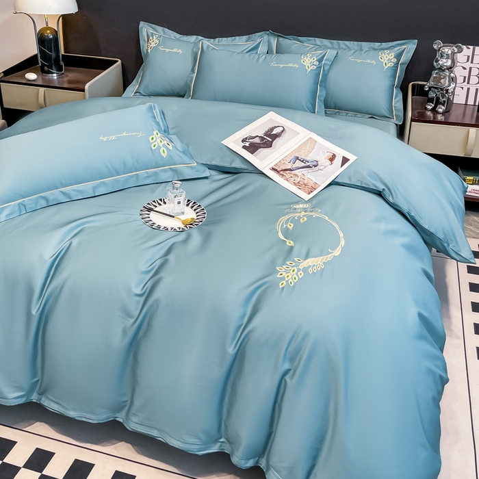 91家纺网 家纺一手货源 找家纺 艾迪尚家纺 2025新款120支刺绣长绒棉四六件套（新拍）-四六件套 孔雀-宾利蓝
