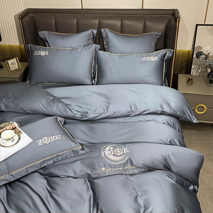 91家纺网 家纺一手货源 找家纺 艾迪尚家纺 2025新款120支刺绣长绒棉四六件套（新拍）-四六件套 山茶花-绅士灰