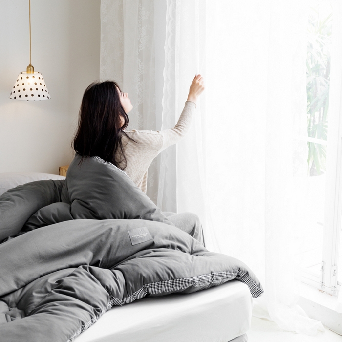 91家纺网 家纺一手货源 找家纺 VIP被业 2025新款新疆棉花千鸟格立体秋冬被全棉水洗棉被子被芯 烫金灰