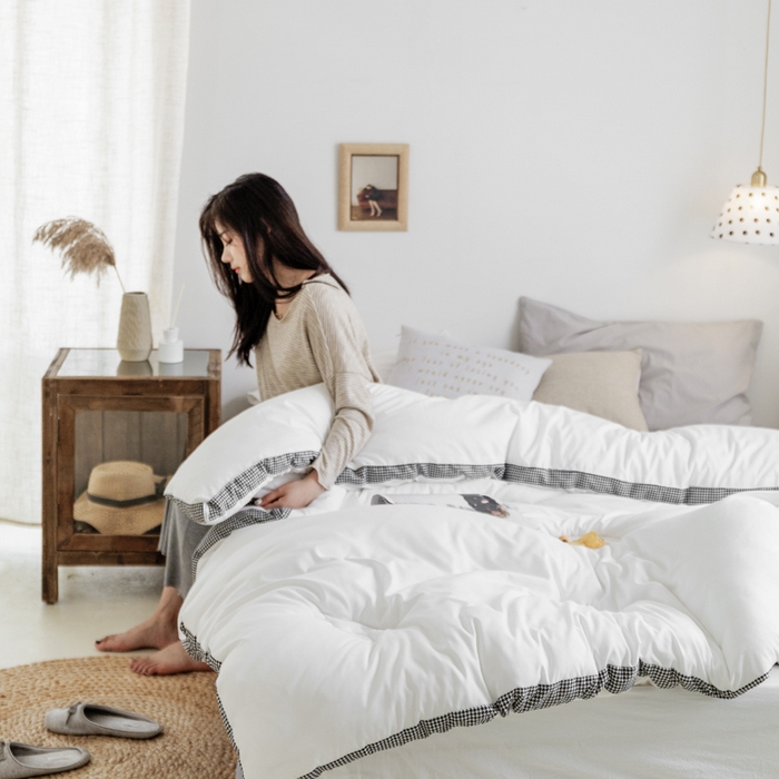 91家纺网 家纺一手货源 找家纺 VIP被业 2025新款新疆棉花千鸟格立体秋冬被全棉水洗棉被子被芯 珍珠白