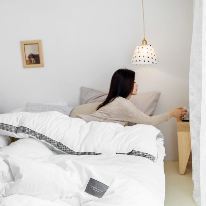 91家纺网 家纺一手货源 找家纺 VIP被业 2025新款新疆棉花千鸟格立体秋冬被全棉水洗棉被子被芯 珍珠白