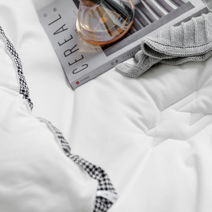 91家纺网 家纺一手货源 找家纺 VIP被业 2025新款新疆棉花千鸟格立体秋冬被全棉水洗棉被子被芯 珍珠白