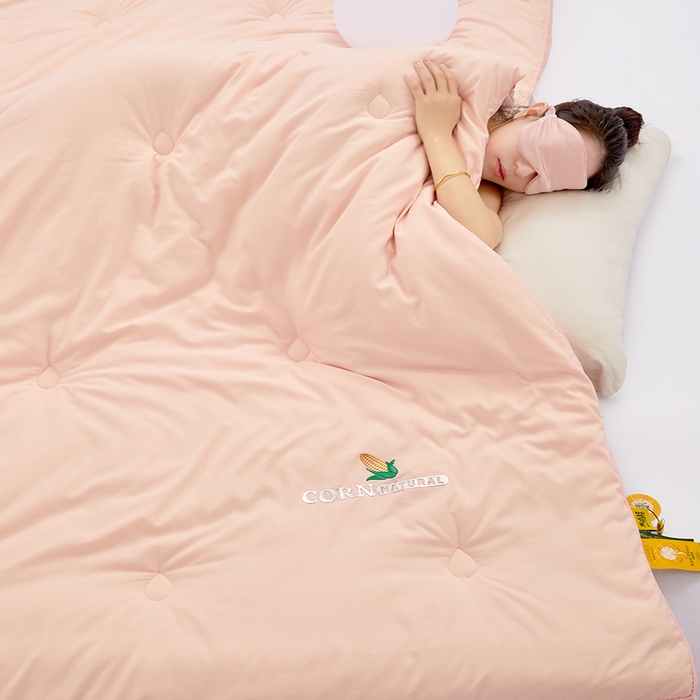91家纺网 家纺一手货源 找家纺 VIP被业 2025新款立体玉米纤维冬被大豆冬被被子被芯 粉色