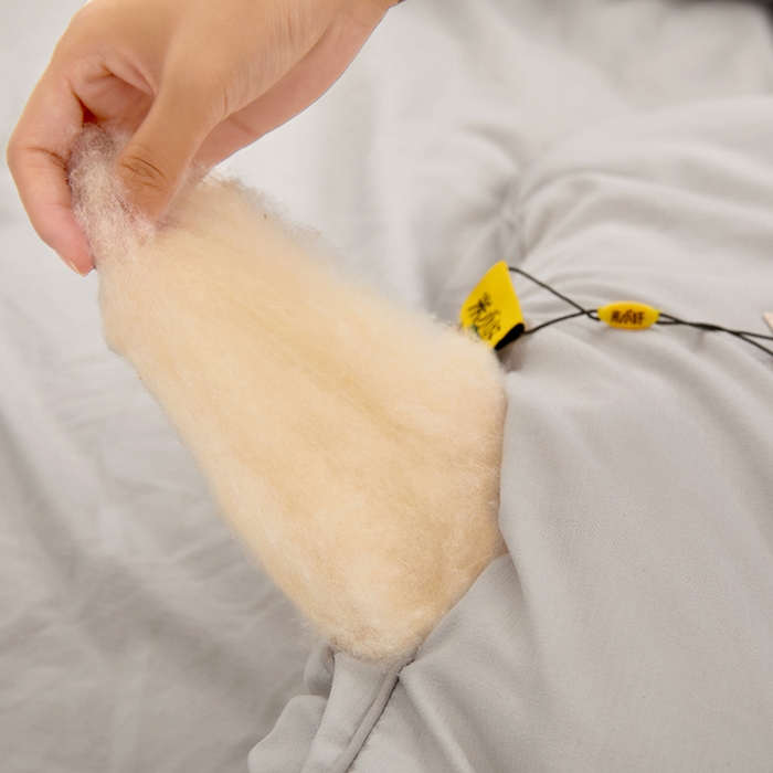 91家纺网 家纺一手货源 找家纺 VIP被业 2025新款立体玉米纤维冬被大豆冬被被子被芯 灰色