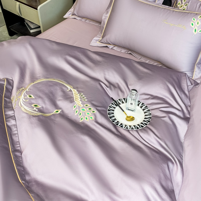 91家纺网 家纺一手货源 找家纺 艾迪尚家纺 2025新款120支刺绣长绒棉四六件套（新拍）-单被套 孔雀-罗兰紫