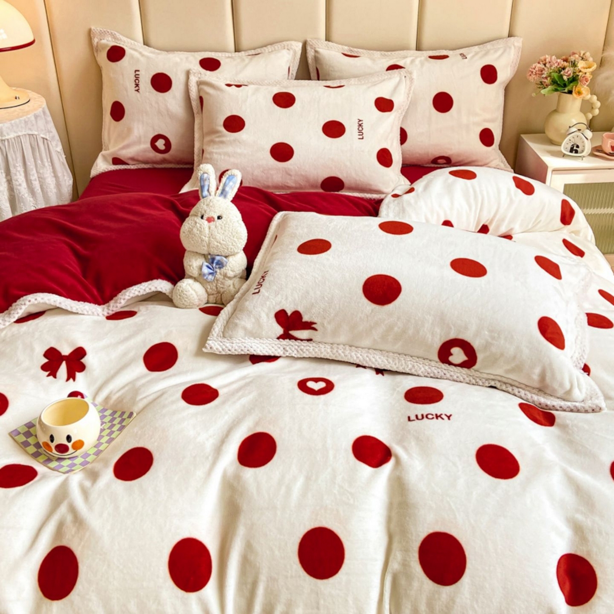 91家纺网 家纺一手货源 找家纺 （总）阿亮家纺 2025新款高克重大包边菠萝格牛奶绒活性印染四件套