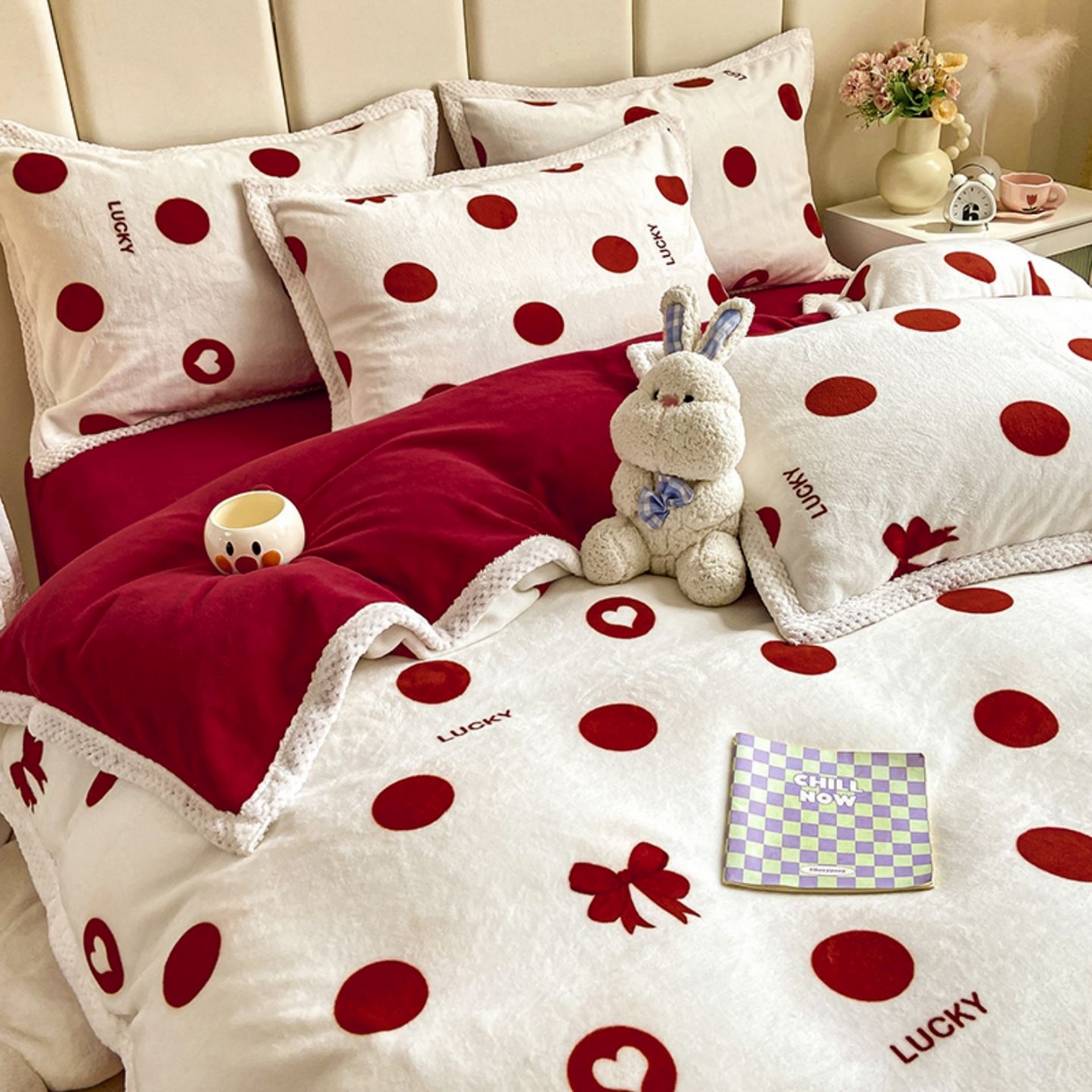 91家纺网 家纺一手货源 找家纺 （总）阿亮家纺 2025新款高克重大包边菠萝格牛奶绒活性印染四件套