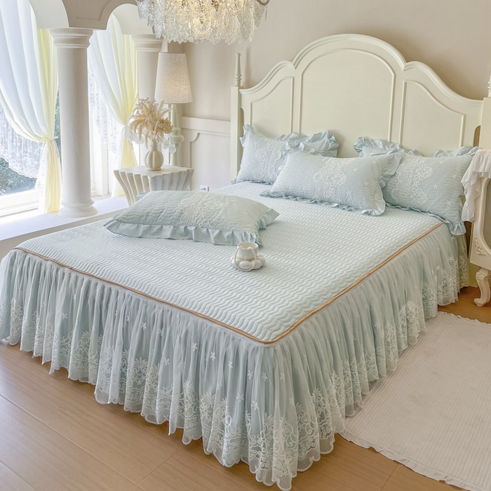 91家纺网 家纺一手货源 找家纺 恋尚 2025新款60S贡缎长绒棉全棉纯棉拉链可拆卸床笠款床裙四件套-曼莉系列 曼莉-清新蓝