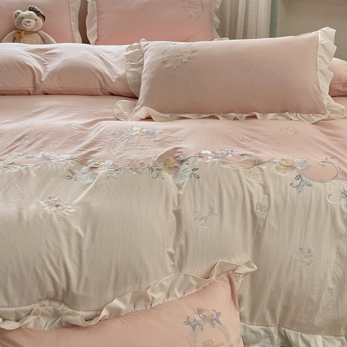 91家纺网 家纺一手货源 找家纺 ab家纺 2025新款夏莉儿系列水洗棉绣花四件套 夏莉儿-微微粉