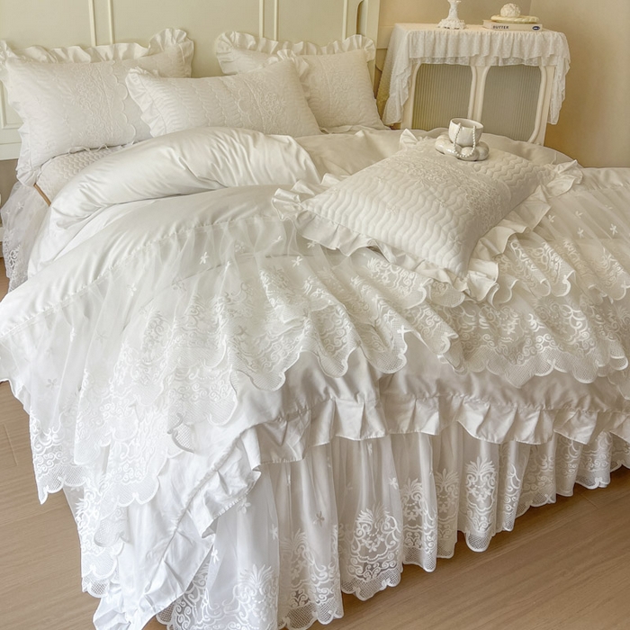 91家纺网 家纺一手货源 找家纺 恋尚 2025新款60S贡缎长绒棉全棉纯棉拉链可拆卸床笠款床裙四件套-曼莉系列 曼莉-珍珠白