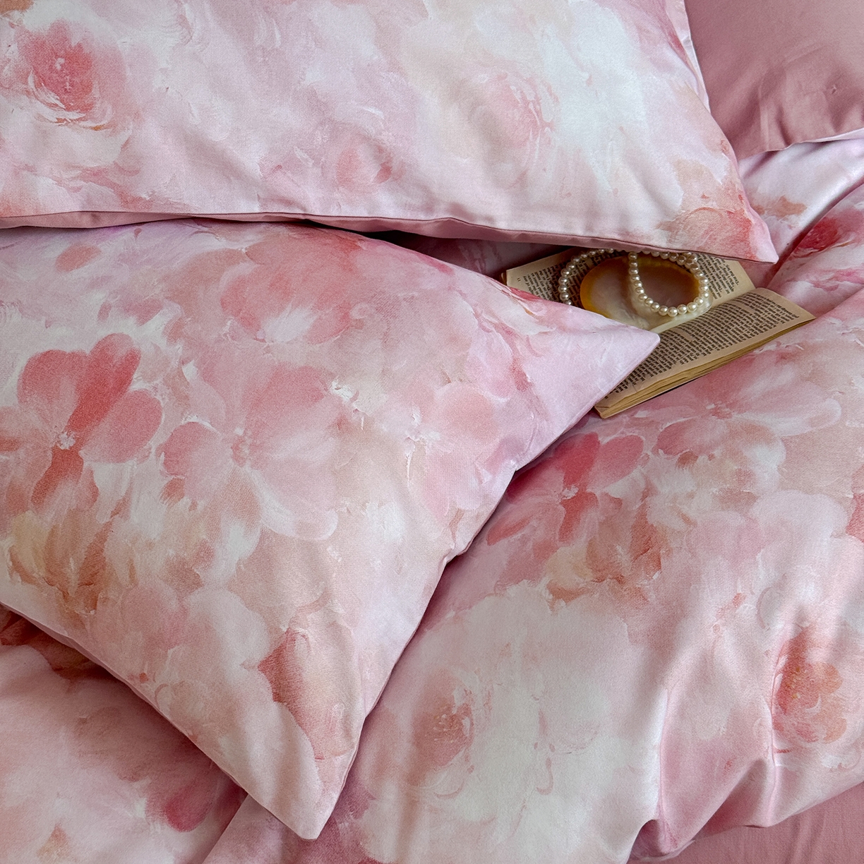 91家纺网 家纺一手货源 找家纺 窝米 2025新款全棉火山磨毛花卉系列四件套-第二批 雾祷粉