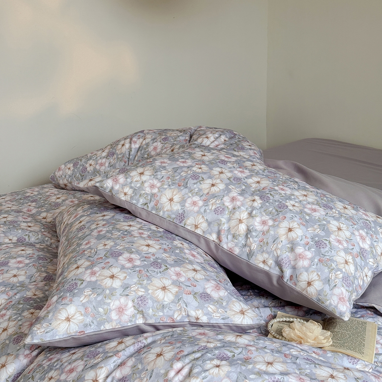 91家纺网 家纺一手货源 找家纺 窝米 2025新款全棉火山磨毛花卉系列四件套-第二批 蜜蔷蓝