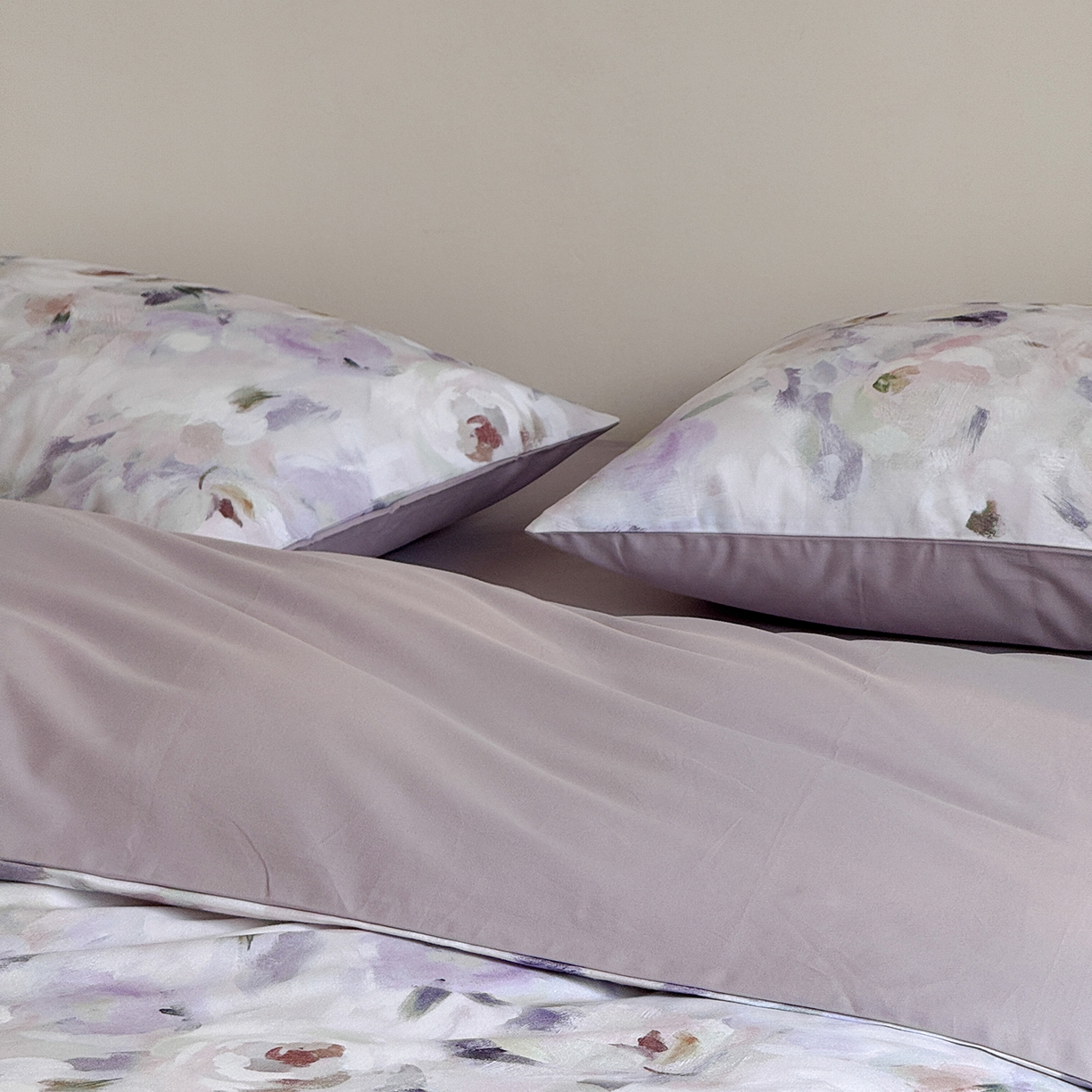 91家纺网 家纺一手货源 找家纺 窝米 2025新款全棉火山磨毛花卉系列四件套-第二批 心柔粉