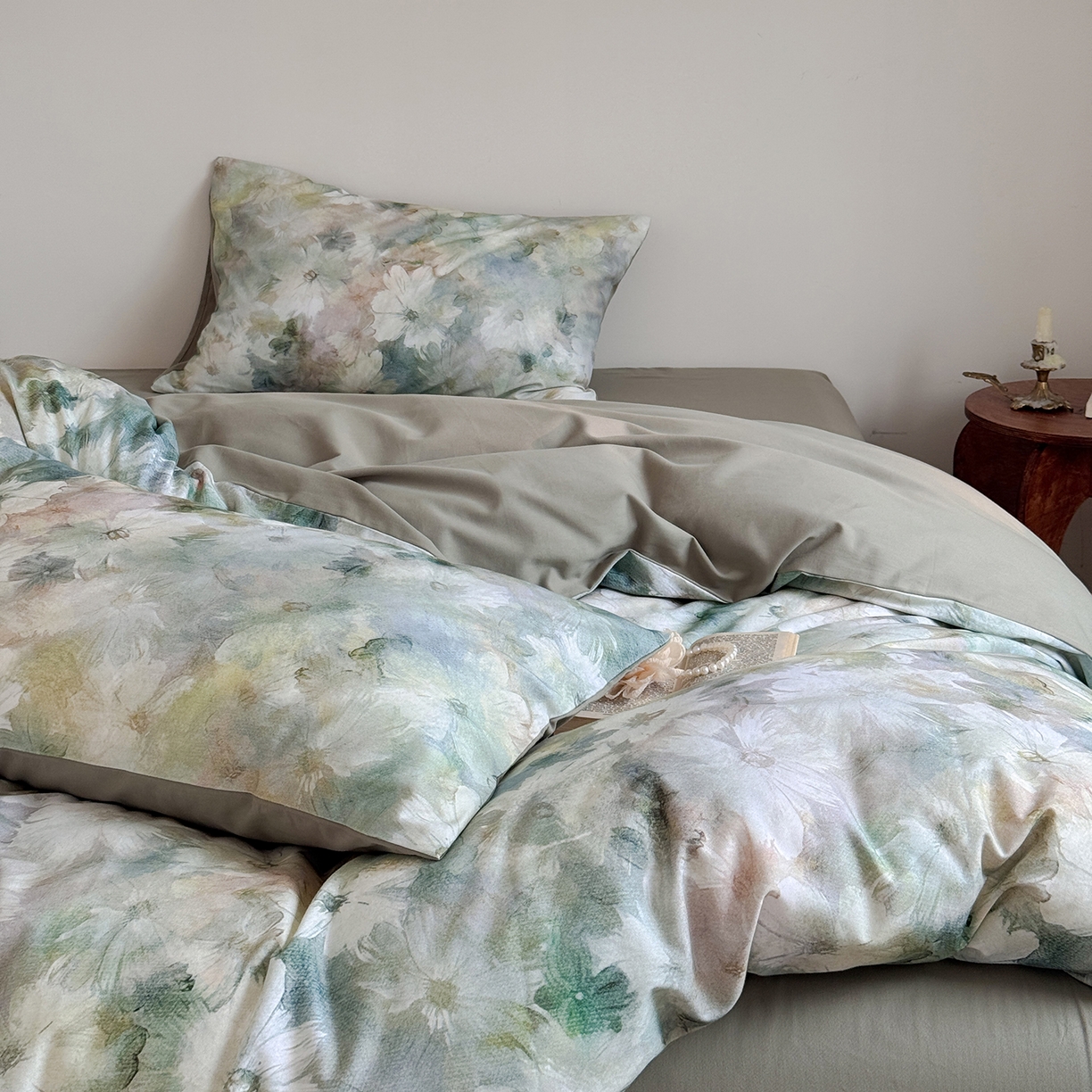 91家纺网 家纺一手货源 找家纺 窝米 2025新款全棉火山磨毛花卉系列四件套-第二批 雾化绿