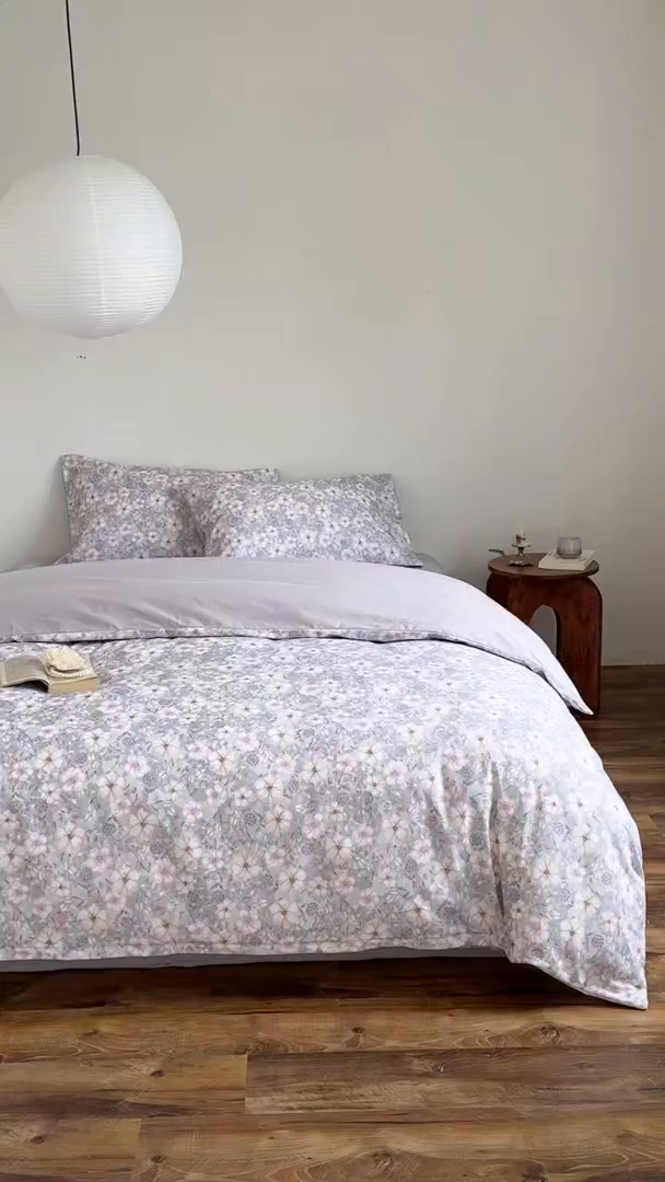 91家纺网 家纺一手货源 找家纺 窝米 2025新款全棉火山磨毛花卉系列四件套-第二批 蜜蔷蓝