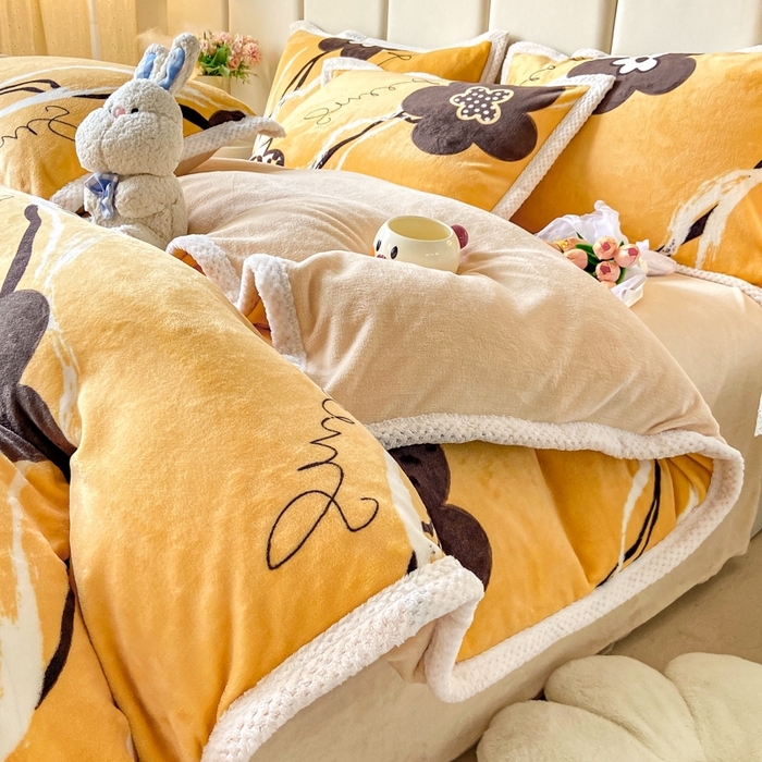 91家纺网 家纺一手货源 找家纺 （总）阿亮家纺 2025新款高克重大包边菠萝格牛奶绒活性印染四件套