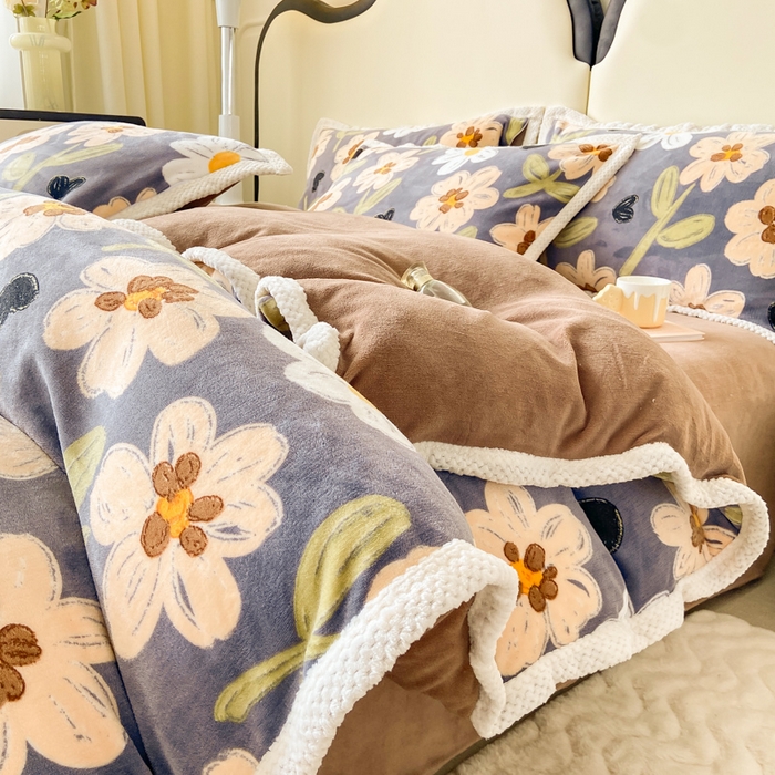 91家纺网 家纺一手货源 找家纺 （总）阿亮家纺 2025新款高克重大包边菠萝格牛奶绒活性印染四件套