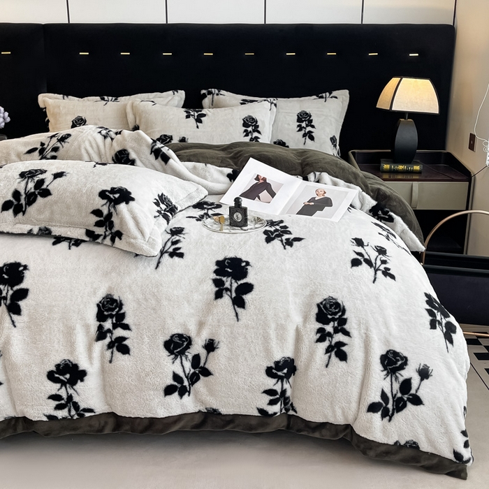 91家纺网 家纺一手货源 找家纺 仟网汇 2025新款兔毛绒法式宽边四件套牛奶绒 邂逅玫瑰