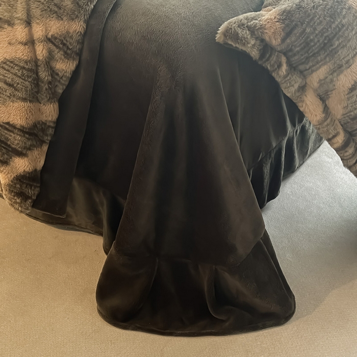 91家纺网 家纺一手货源 找家纺 仟网汇 2025新款兔毛绒法式宽边四件套牛奶绒 鎏金岁月