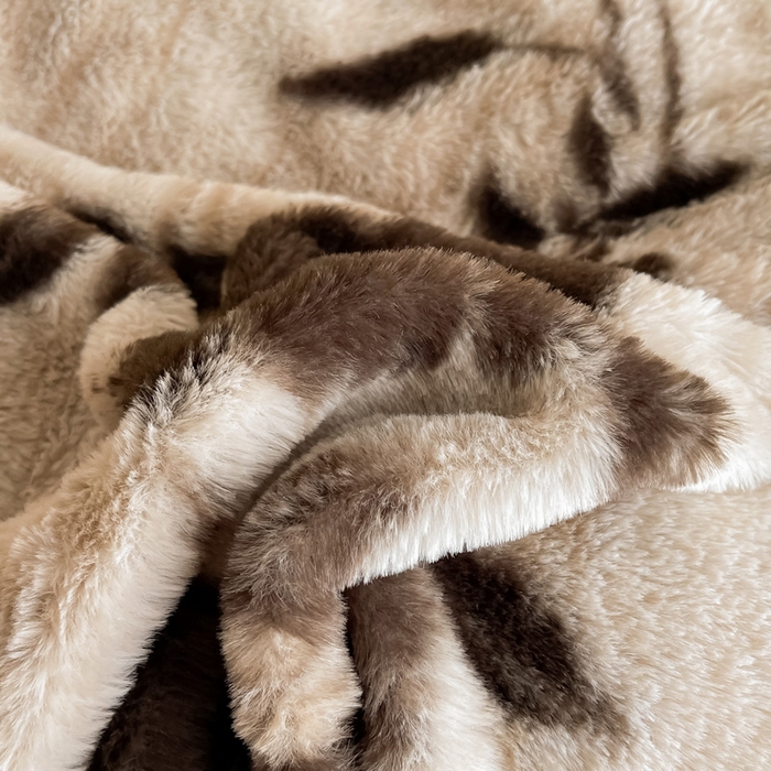 91家纺网 家纺一手货源 找家纺 仟网汇 2025新款兔毛绒法式宽边四件套牛奶绒 干枯玫瑰