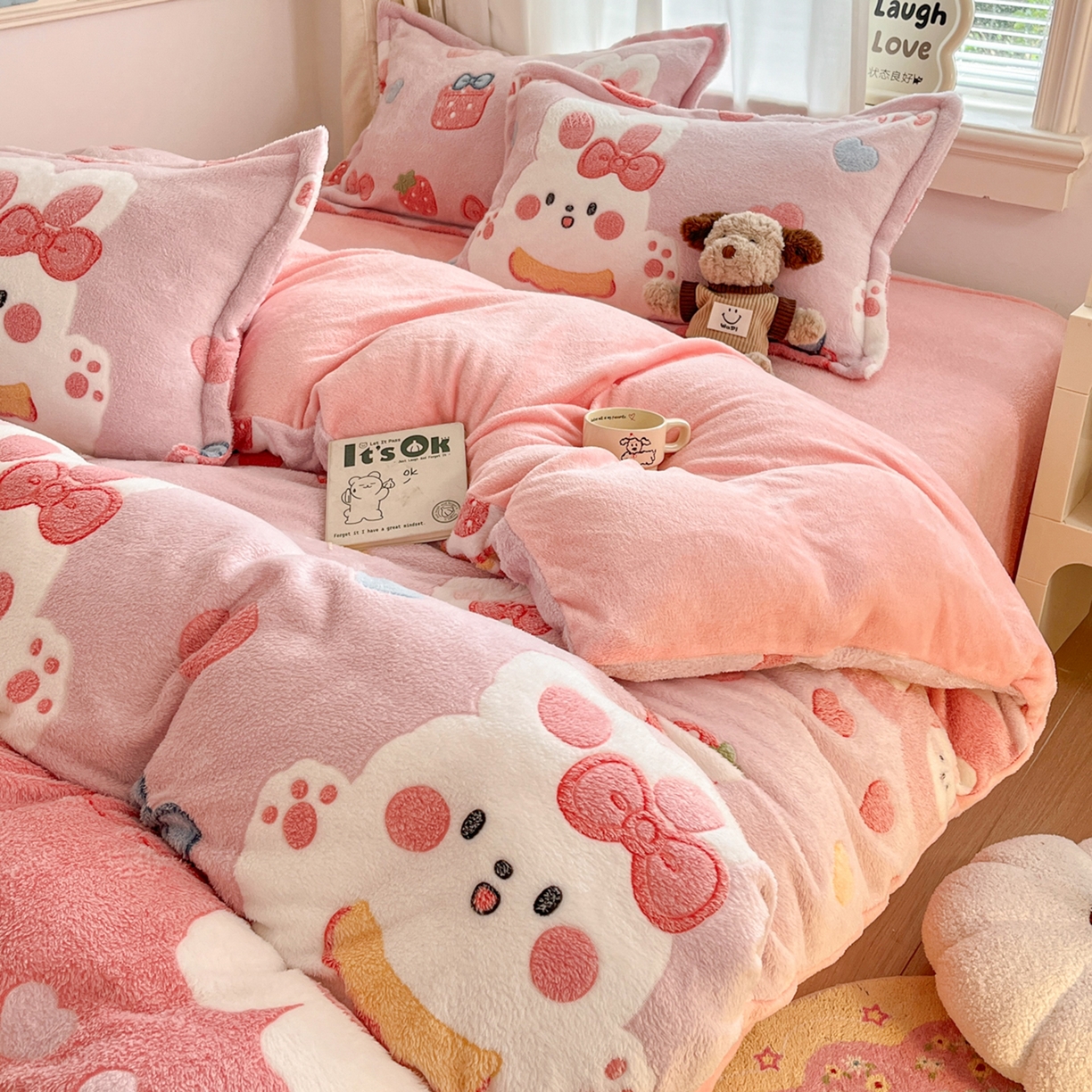 91家纺网 家纺一手货源 找家纺 （总）川悦生活 2025新款立体雪花绒印花大床四件套系列一场景二