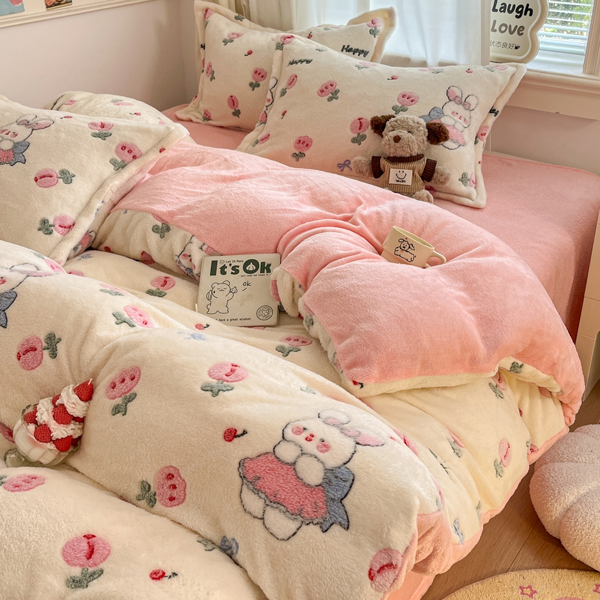 91家纺网 家纺一手货源 找家纺 （总）川悦生活 2025新款立体雪花绒印花大床四件套系列一场景二