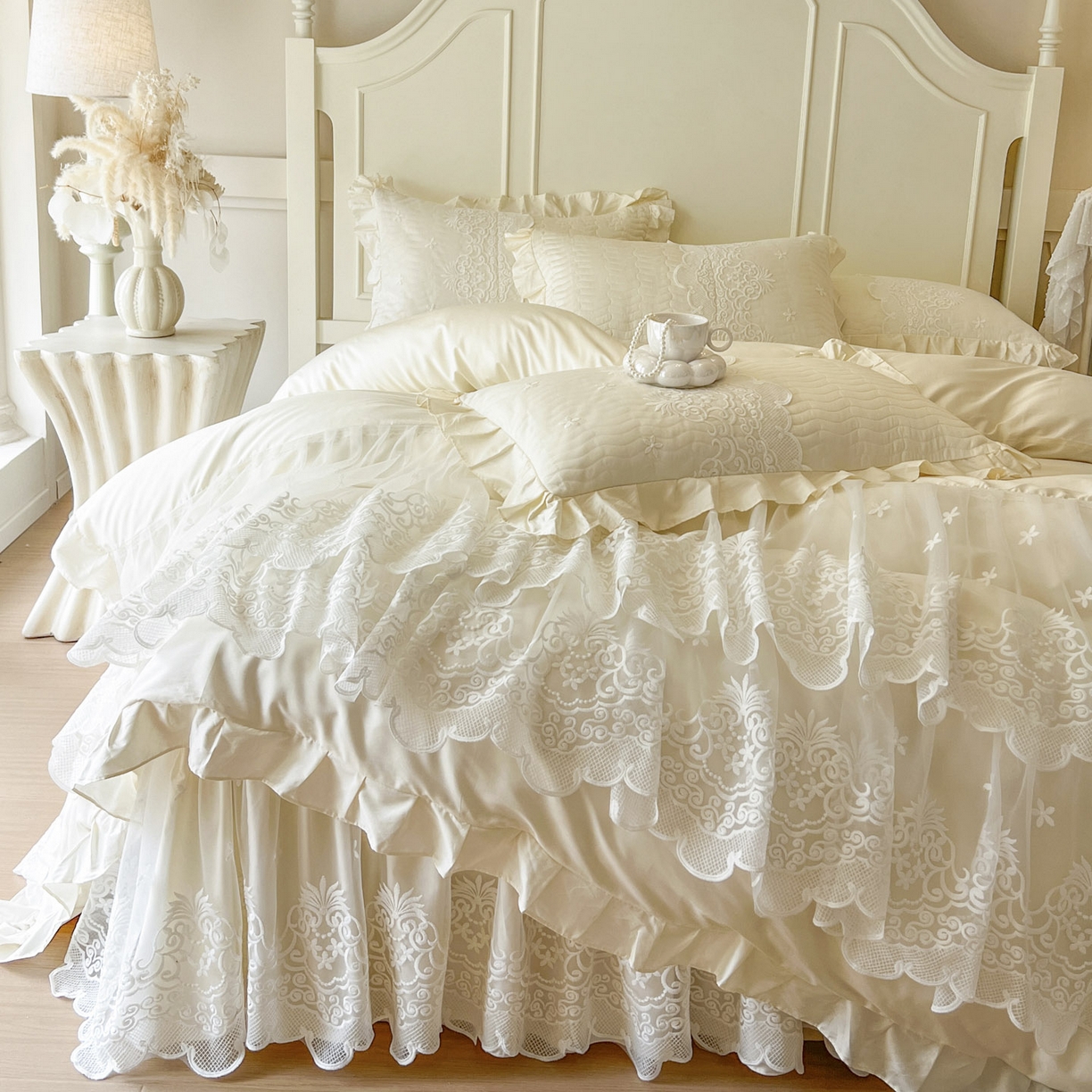 91家纺网 家纺一手货源 找家纺 恋尚 2025新款60S贡缎长绒棉全棉纯棉拉链可拆卸单被套床笠款单床裙床裙单品-曼莉系列 控价170起！ 曼莉-奶油黄