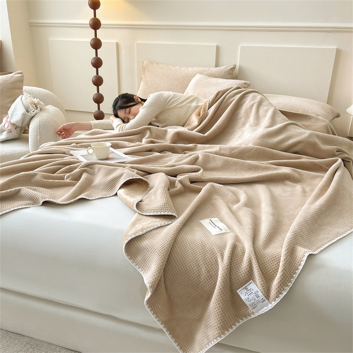 91家纺网 家纺一手货源 找家纺 （总）澳梵家居 2025新款华夫格绒四季毯毛毯