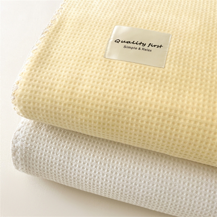 91家纺网 家纺一手货源 找家纺 澳梵家居 2025新款华夫格绒四季毯毛毯 组合图