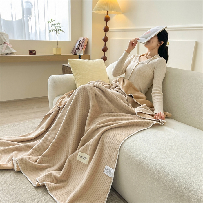 91家纺网 家纺一手货源 找家纺 （总）澳梵家居 2025新款华夫格绒四季毯毛毯