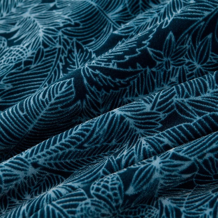 91家纺网 家纺一手货源 找家纺 妮恒美家纺 2025新款高克重牛奶绒刺绣四件套-山茶花-藏蓝黑