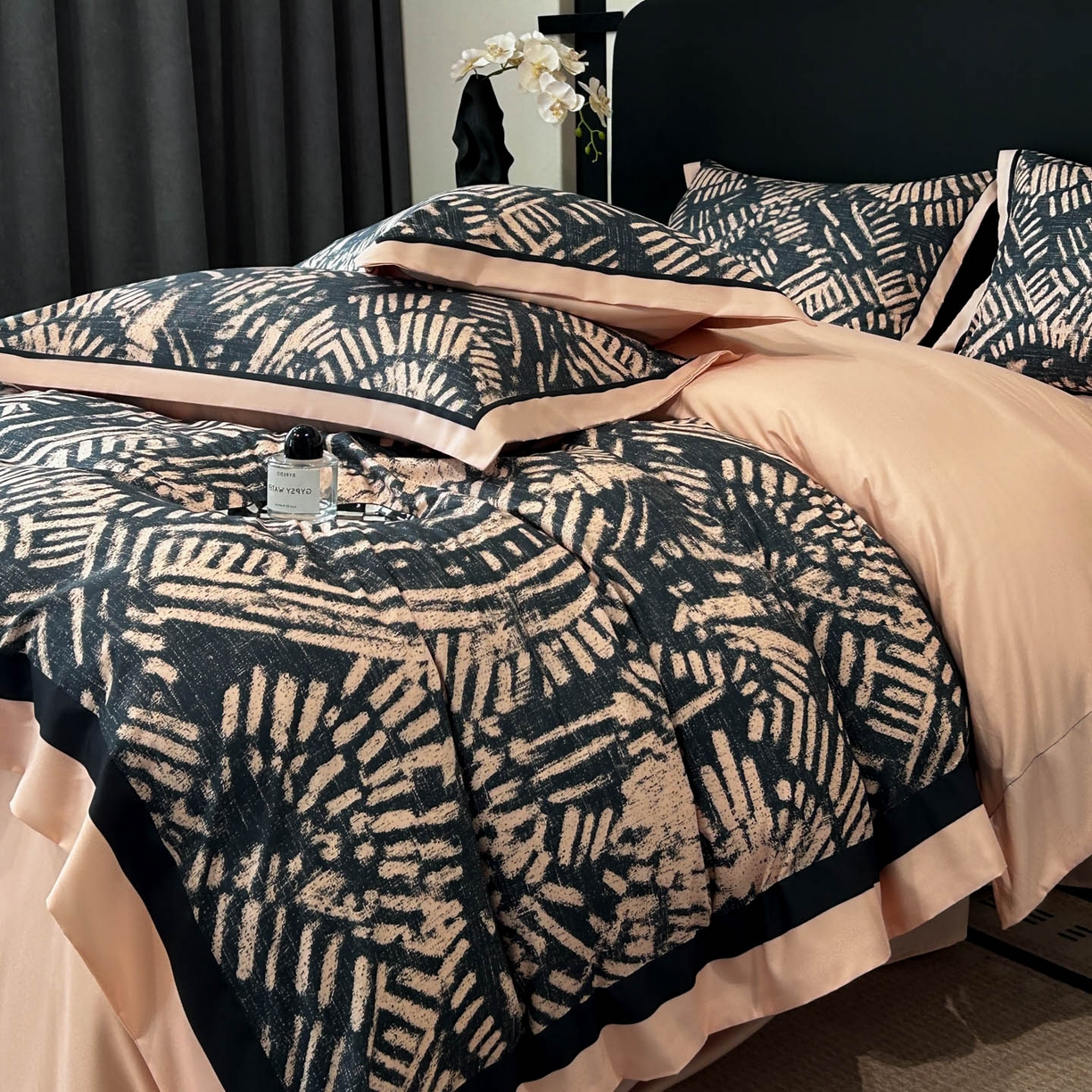 91家纺网 家纺一手货源 找家纺 花沐家居 2025新款宽边轻奢亲肤棉四件套 年轮