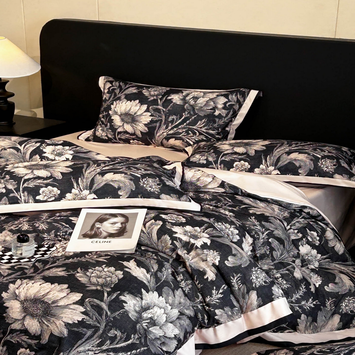 91家纺网 家纺一手货源 找家纺 花沐家居 2025新款宽边轻奢亲肤棉四件套 枝语花繁