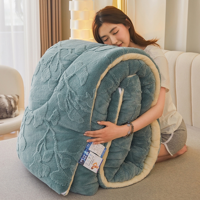 91家纺网 家纺一手货源 找家纺 悦然毛巾被 2025新款舒棉绒大提花冬被冬用保暖加厚被子被芯 富贵花-墨绿