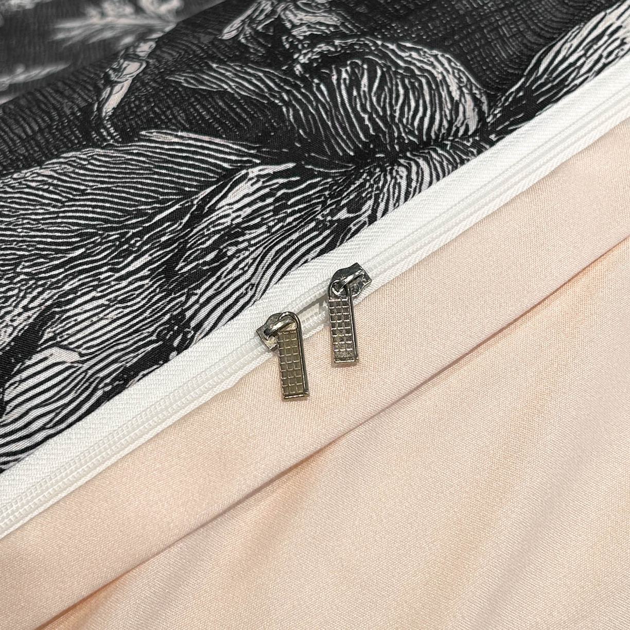 91家纺网 家纺一手货源 找家纺 花沐家居 2025新款宽边轻奢亲肤棉四件套 枝语花繁