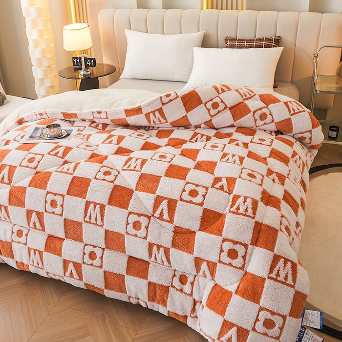 91家纺网 家纺一手货源 找家纺 悦然毛巾被 2025新款舒棉绒大提花冬被冬用保暖加厚被子被芯 时尚字母格