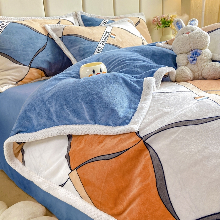 91家纺网 家纺一手货源 找家纺 阿亮家纺 2025新款高克重大包边菠萝格牛奶绒活性印染四件套 简约格调