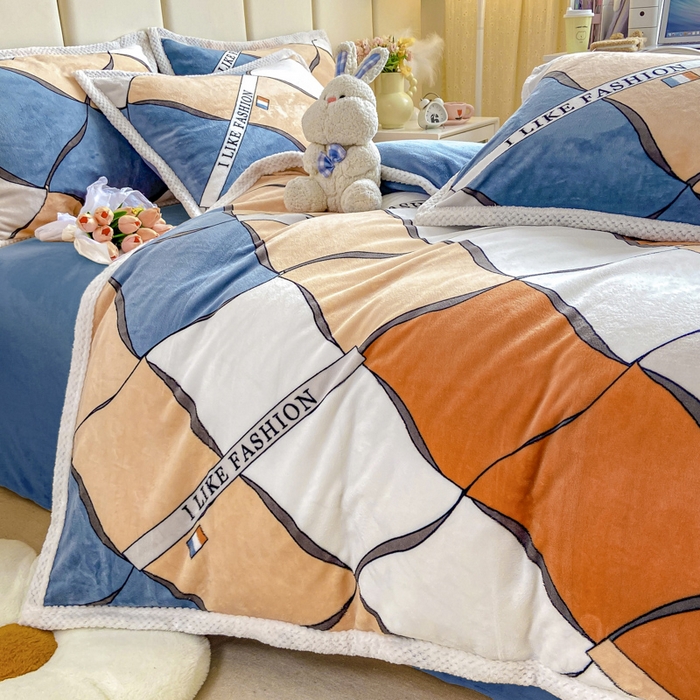 91家纺网 家纺一手货源 找家纺 阿亮家纺 2025新款高克重大包边菠萝格牛奶绒活性印染四件套 简约格调