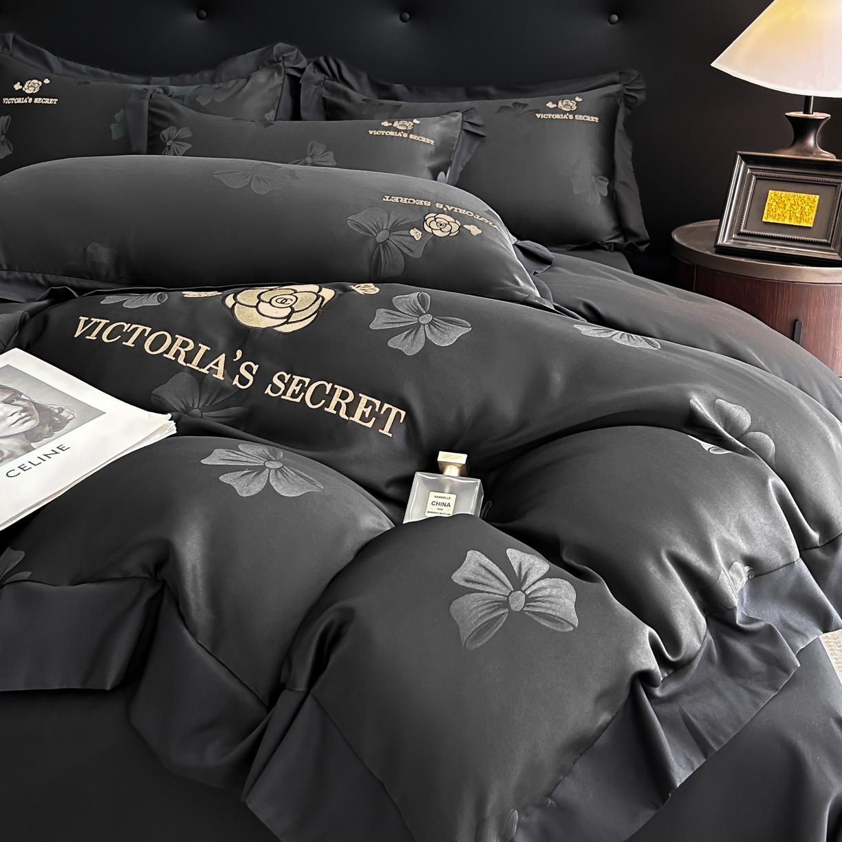 91家纺网 家纺一手货源 找家纺 花沐家居 2025新款蝴蝶提花水洗棉四件套 维多利亚的秘密