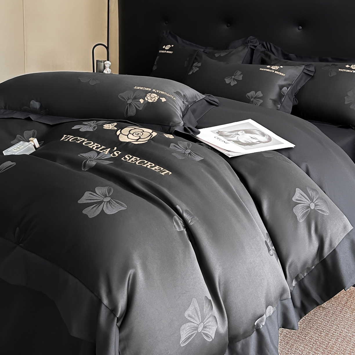 91家纺网 家纺一手货源 找家纺 花沐家居 2025新款蝴蝶提花水洗棉四件套 维多利亚的秘密