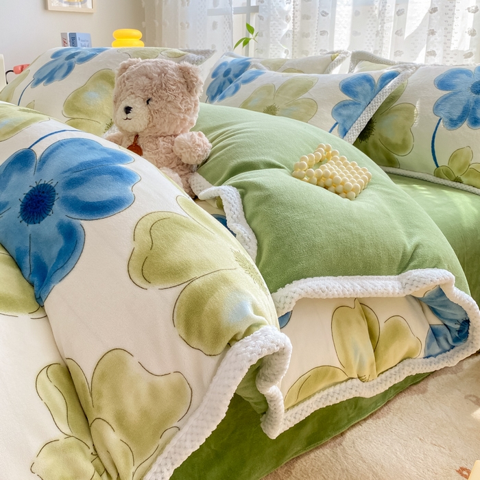 91家纺网 家纺一手货源 找家纺 瑞禾家纺（原阿亮） 2025新款高克重大包边菠萝格牛奶绒活性印染四件套 卡罗