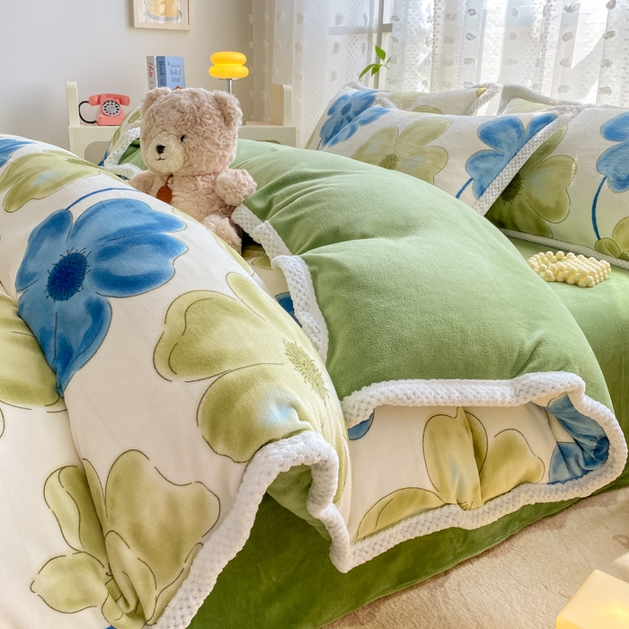 91家纺网 家纺一手货源 找家纺 瑞禾家纺（原阿亮） 2025新款高克重大包边菠萝格牛奶绒活性印染四件套 卡罗