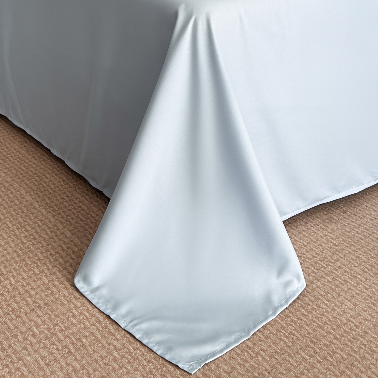 91家纺网 家纺一手货源 找家纺 花沐家居 2025新款蝴蝶提花水洗棉四件套 夏洛特