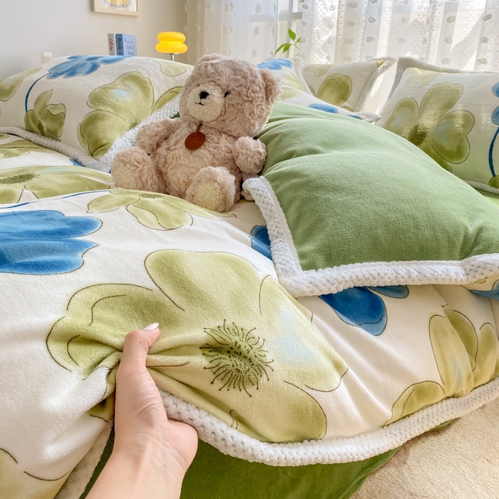 91家纺网 家纺一手货源 找家纺 瑞禾家纺（原阿亮） 2025新款高克重大包边菠萝格牛奶绒活性印染四件套 卡罗